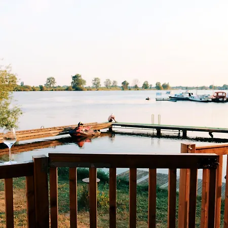 Luxe tent Luxury Alphen (Gelderland)