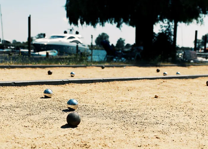 Lüks kamp alanı Luxury Alphen (Gelderland)